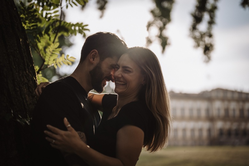 Engagement-Love-Portraits-Monza-Villa-Reale-Erika-Nicholas-058