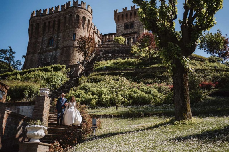 Elegant-Intimate-Wedding-Pavia-Rocca-di-Montalfeo-Nadine-Mauro-045